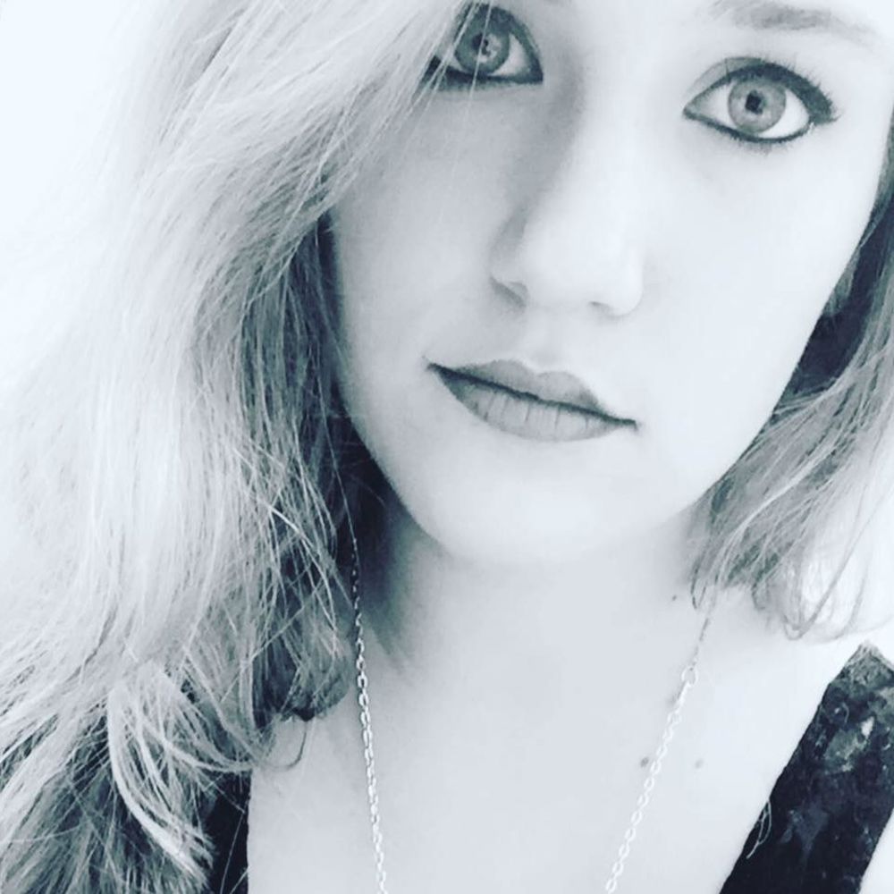 Meet your Posher, Brianna